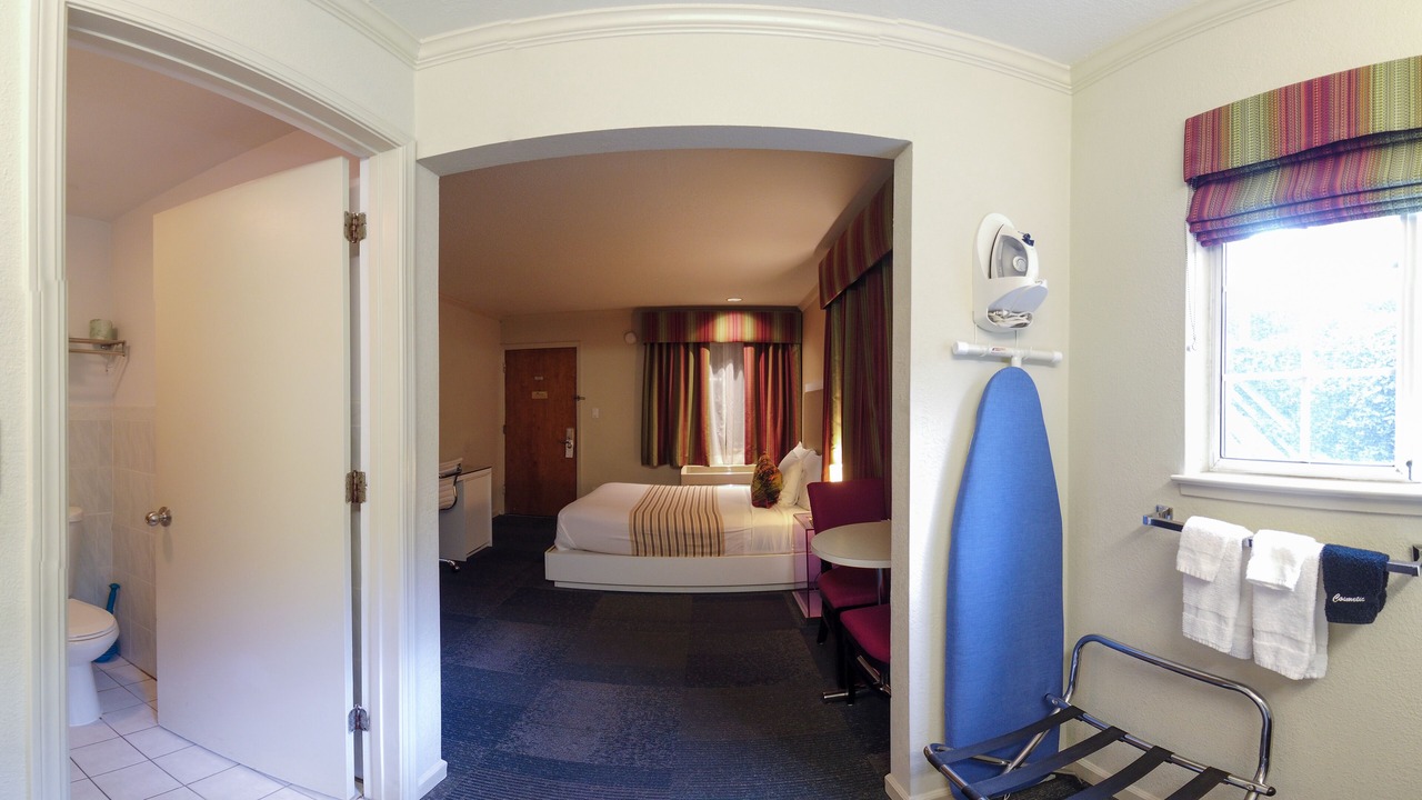 Photo of Bedroom in Marina District
