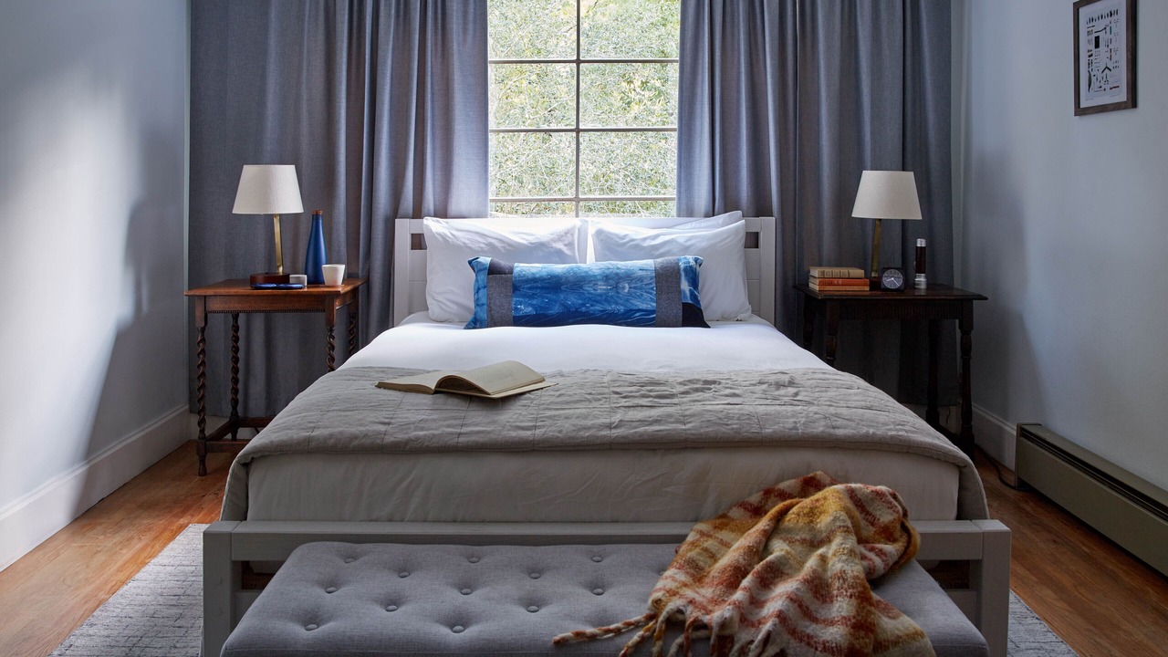 Photo of Bedroom in Guerneville