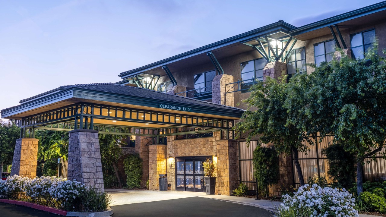 Photo of Buildings in Agoura Hills
