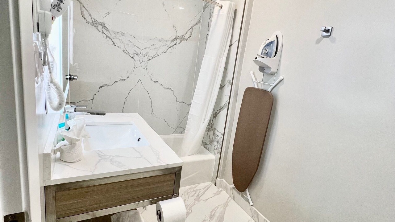 Photo of Bathroom in Nob Hill