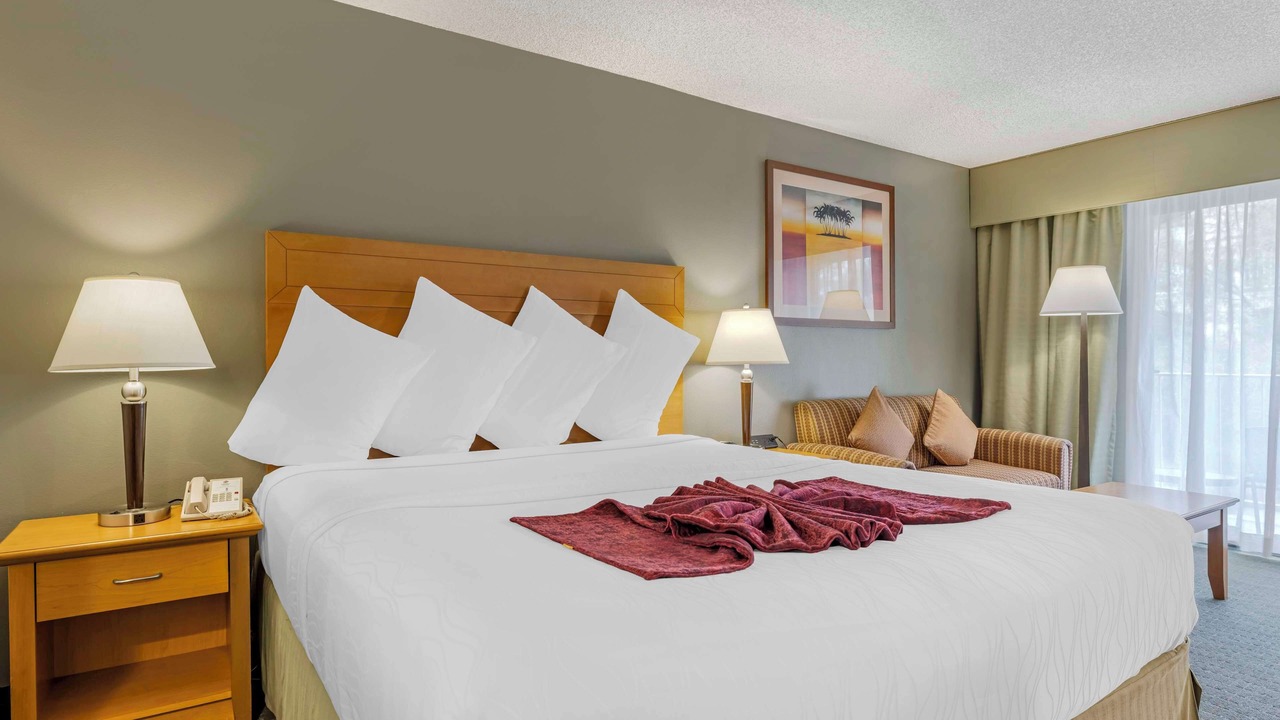 Photo of Bedroom in Palm Desert