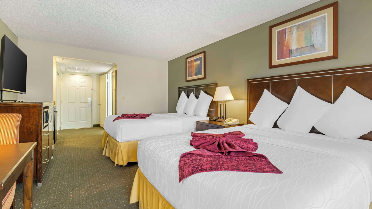 Photo of Bedroom in Palm Desert