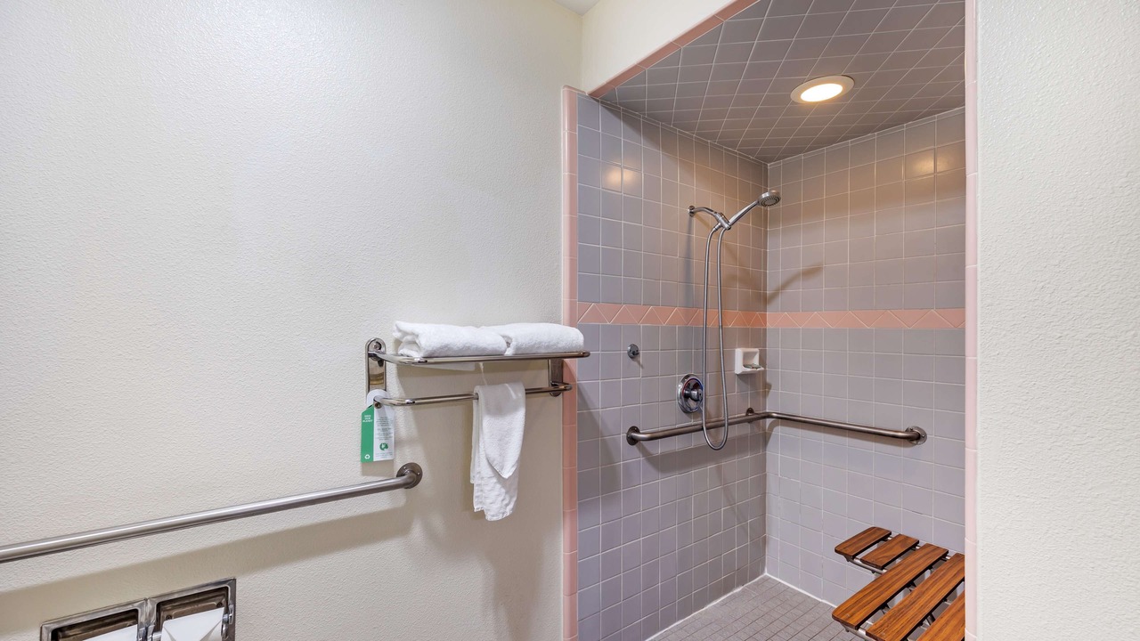 Photo of Bathroom in Southwestern Sacramento