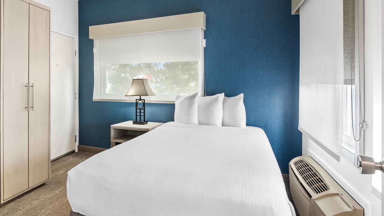Photo of Bedroom in Sunset Park