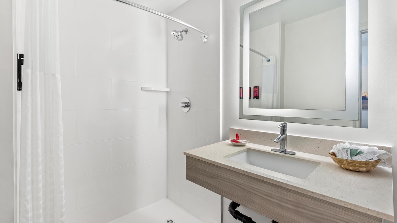 Photo of Bathroom in Sunset Park