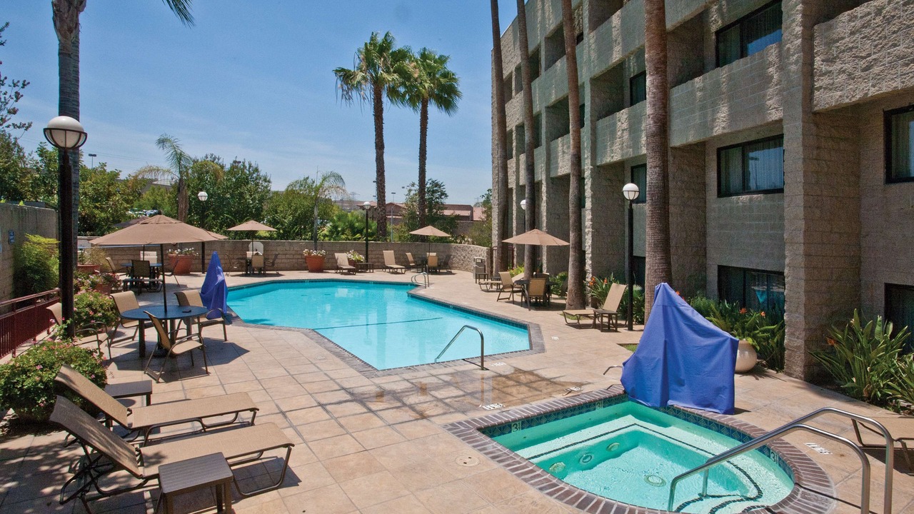 Photo of Outdoor in Montebello