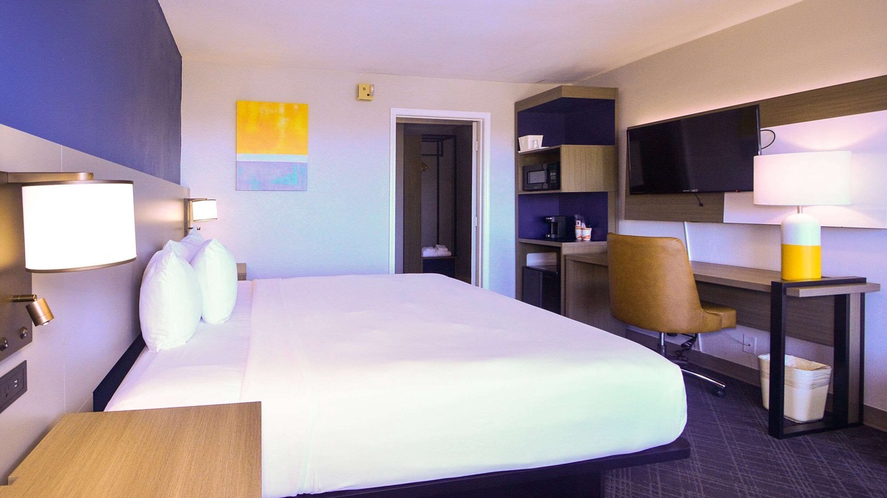 Photo of Bedroom in Leucadia