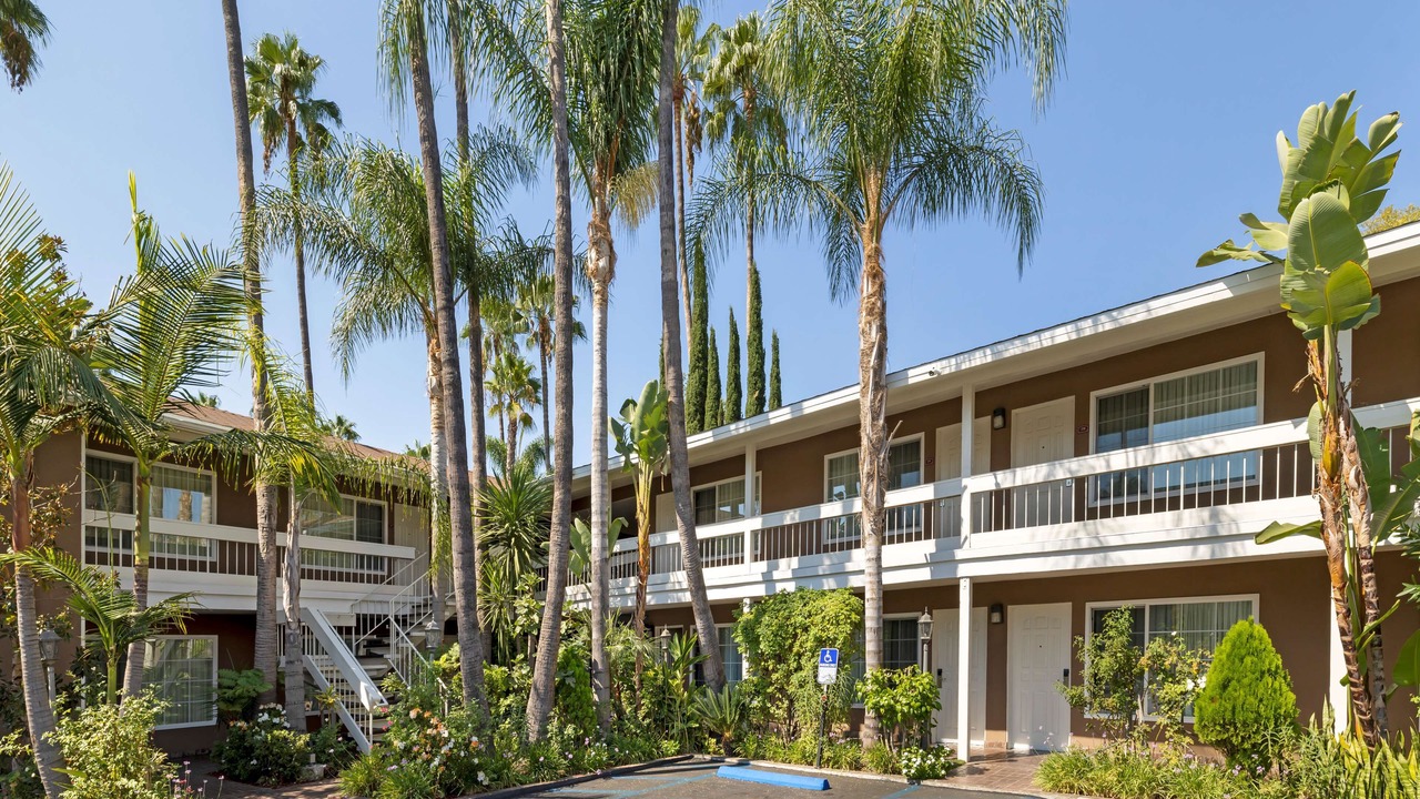 Photo of Outdoor in Sherman Oaks