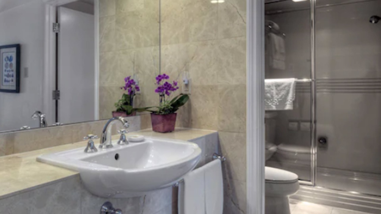 Photo of Bathroom in Palo Alto