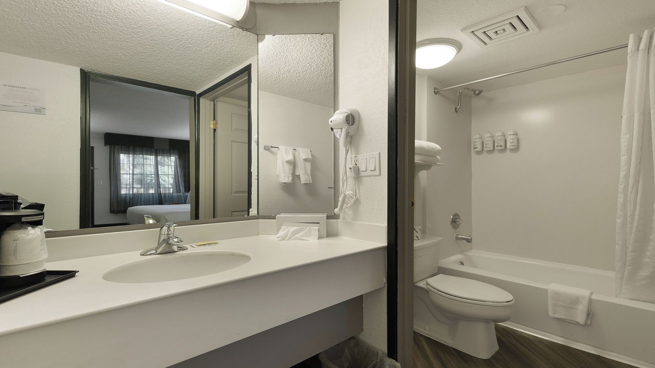Photo of Bathroom in Central Sacramento