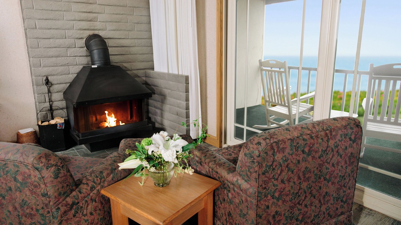 Photo of Bedroom in San Simeon