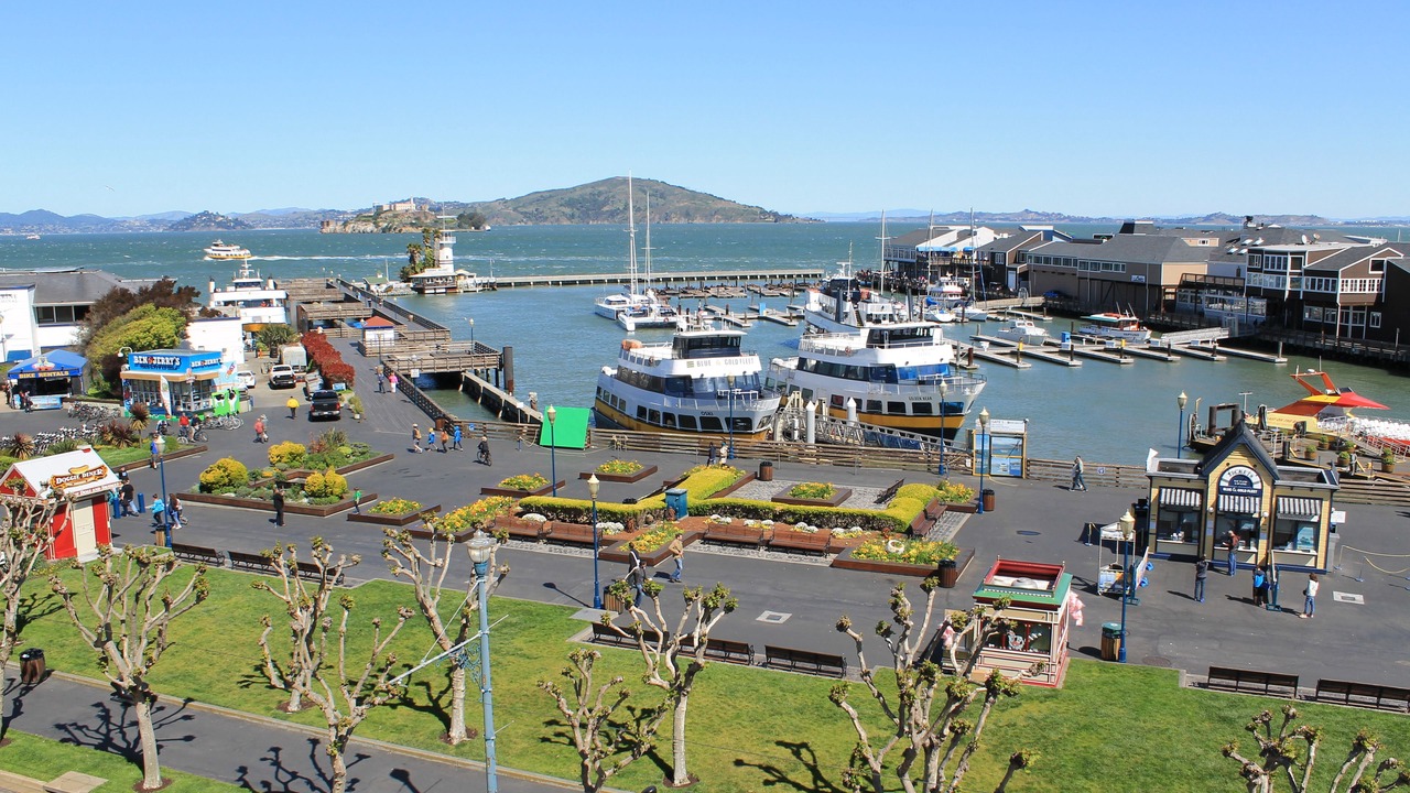 Photo of Bedroom in Fisherman's Wharf