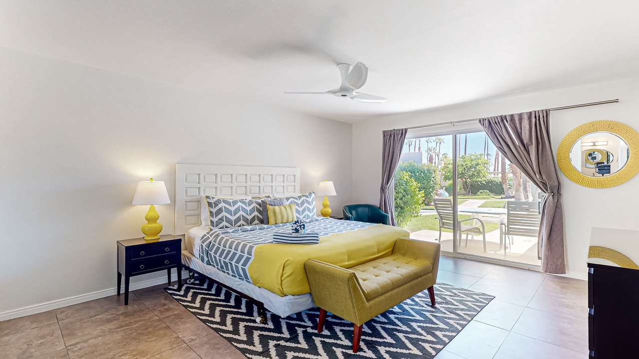 Photo of Livingroom in Araby Commons