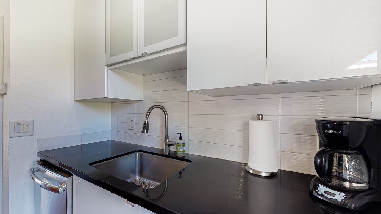 Photo of Kitchen in Araby Commons