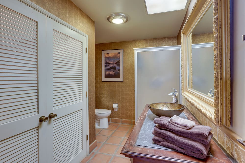 Photo of Bathroom in Borrego Springs