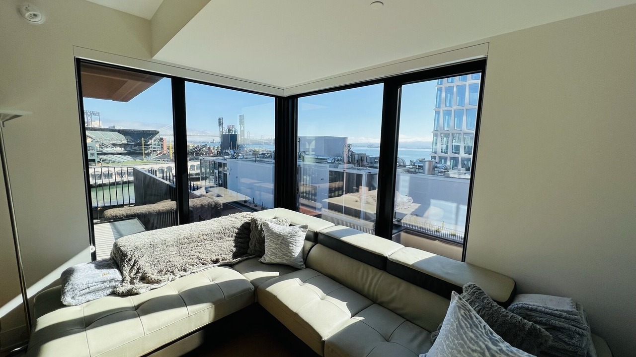 Photo of Livingroom in Mission Bay
