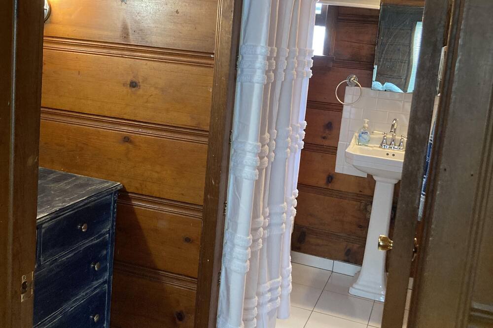 Photo of Bathroom in Ocean Beach