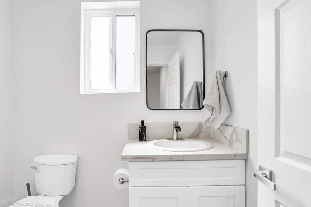 Photo of Bathroom in Westlake