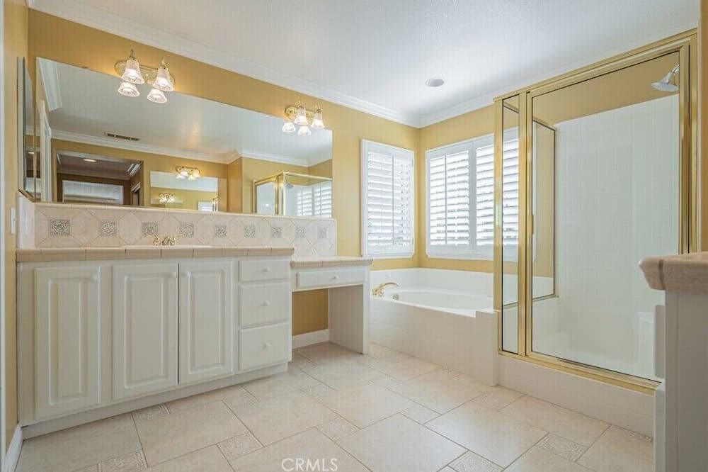 Photo of Bathroom in Menifee