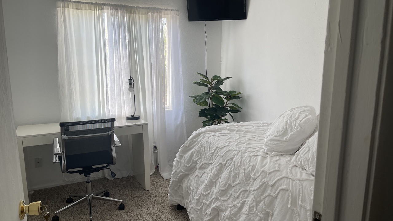Photo of Bedroom in Milpitas
