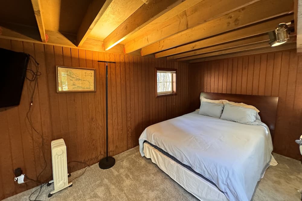 Photo of Bedroom in Capitola