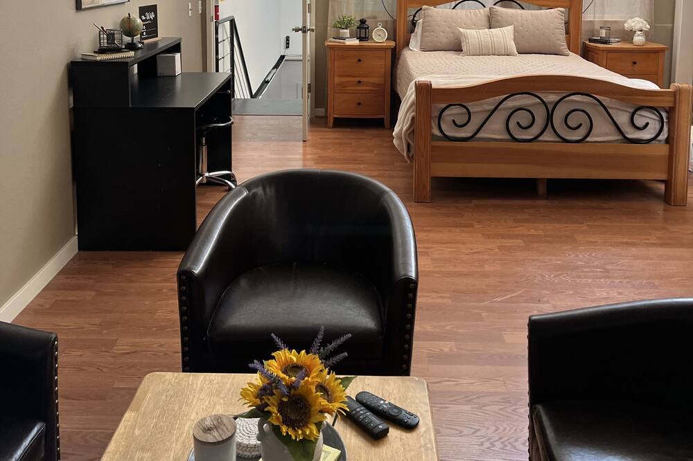 Photo of Bedroom in Woodland