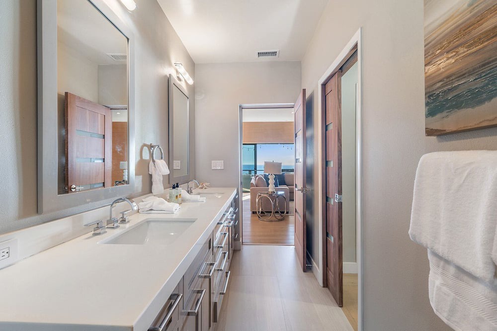 Photo of Bathroom in Playa Del Rey