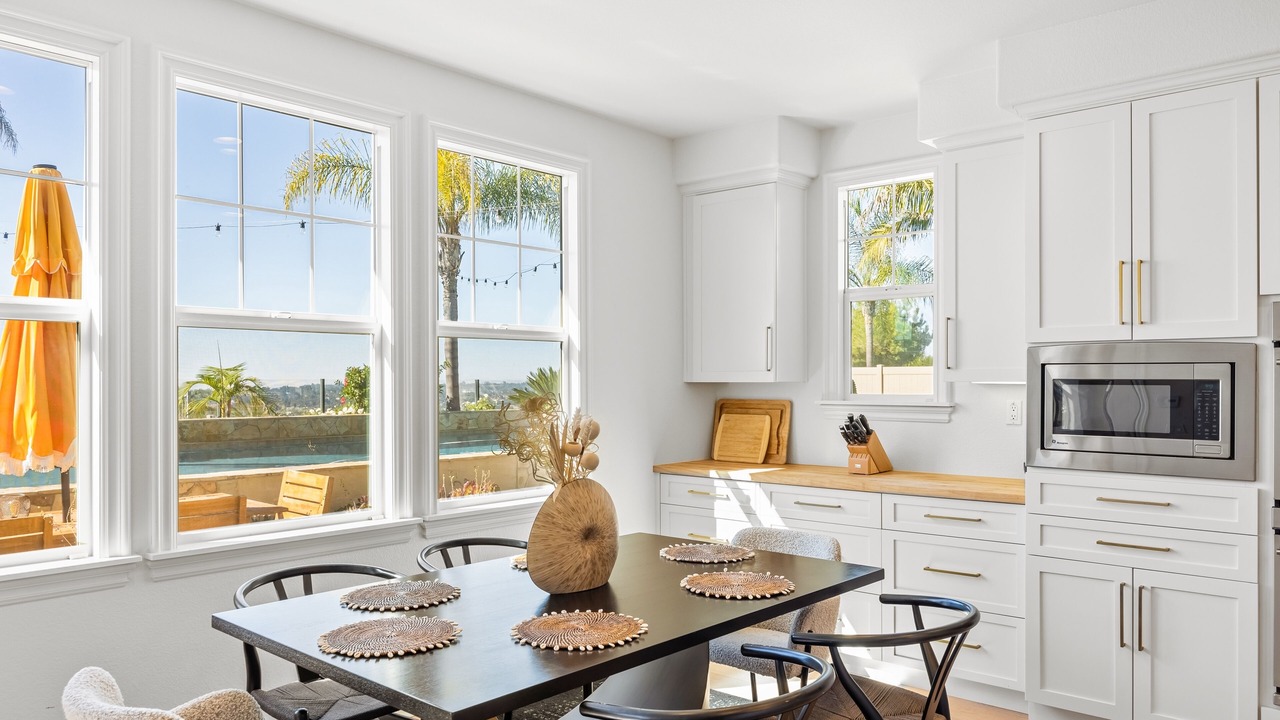 Photo of Kitchen in La Costa Oaks South