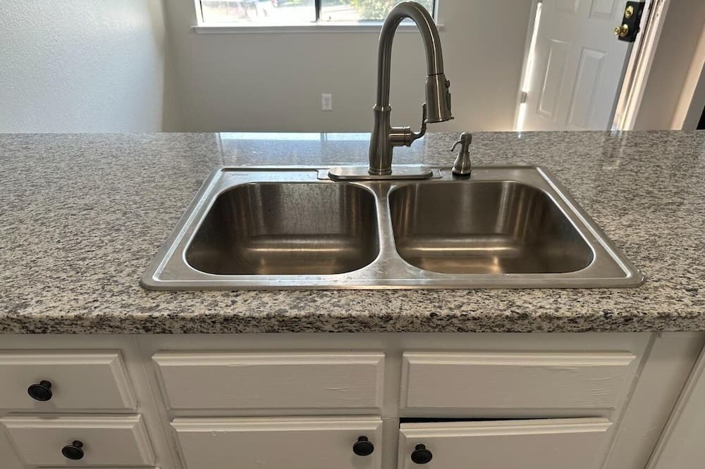 Photo of Kitchen in Roosevelt