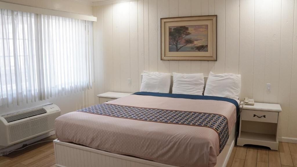 Photo of Bedroom in Sherman Oaks