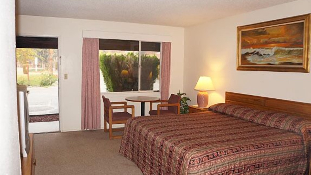 Photo of Bedroom in Willows