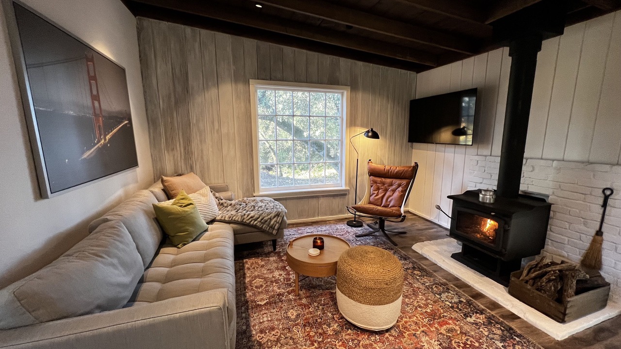 Photo of Livingroom in Geyserville
