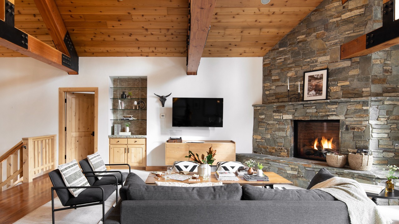 Photo of Livingroom in Truckee