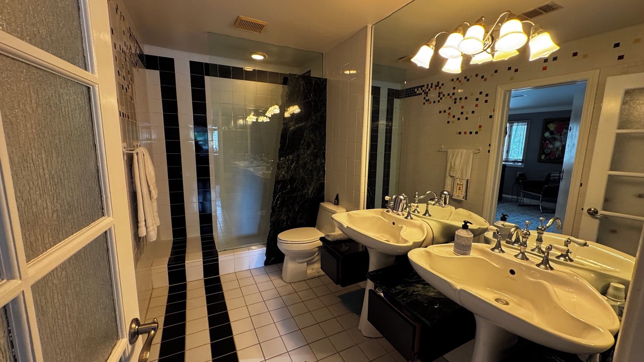 Photo of Bathroom in Hillcrest