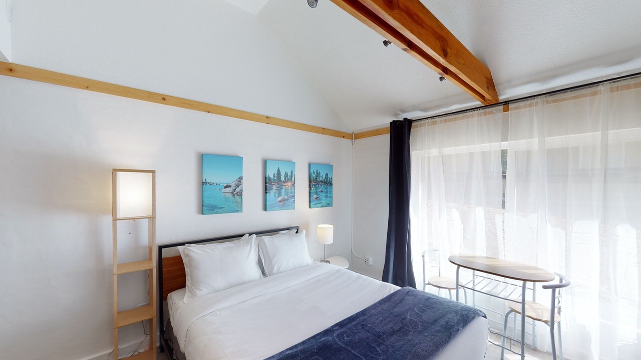 Photo of Bedroom in Kings Beach