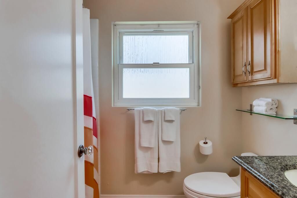 Photo of Bathroom in Sunset Cliffs