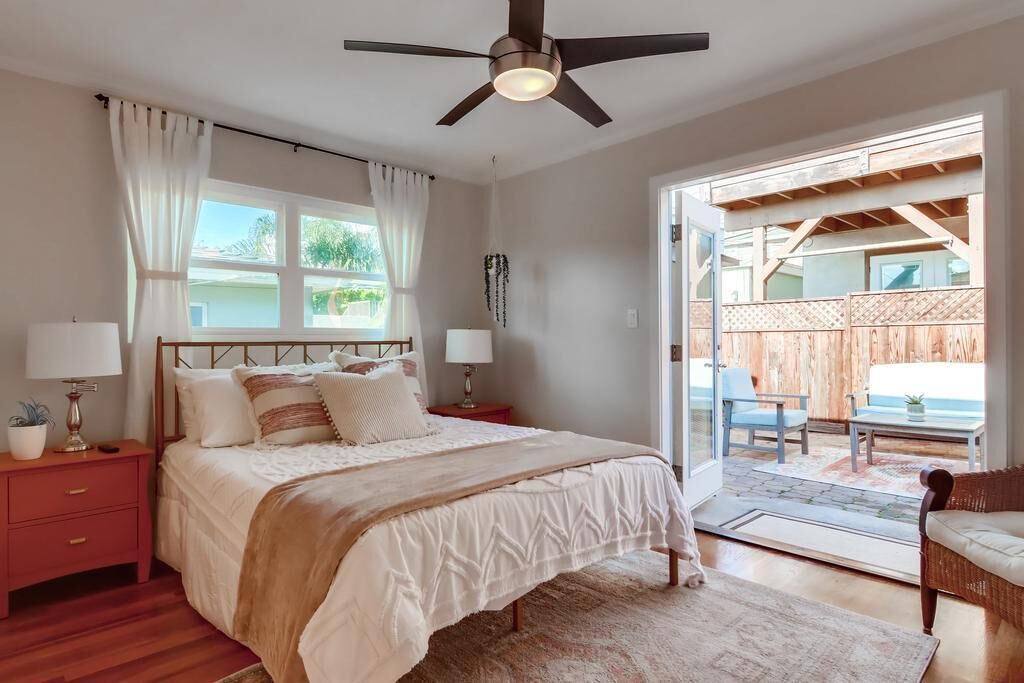 Photo of Bedroom in Sunset Cliffs