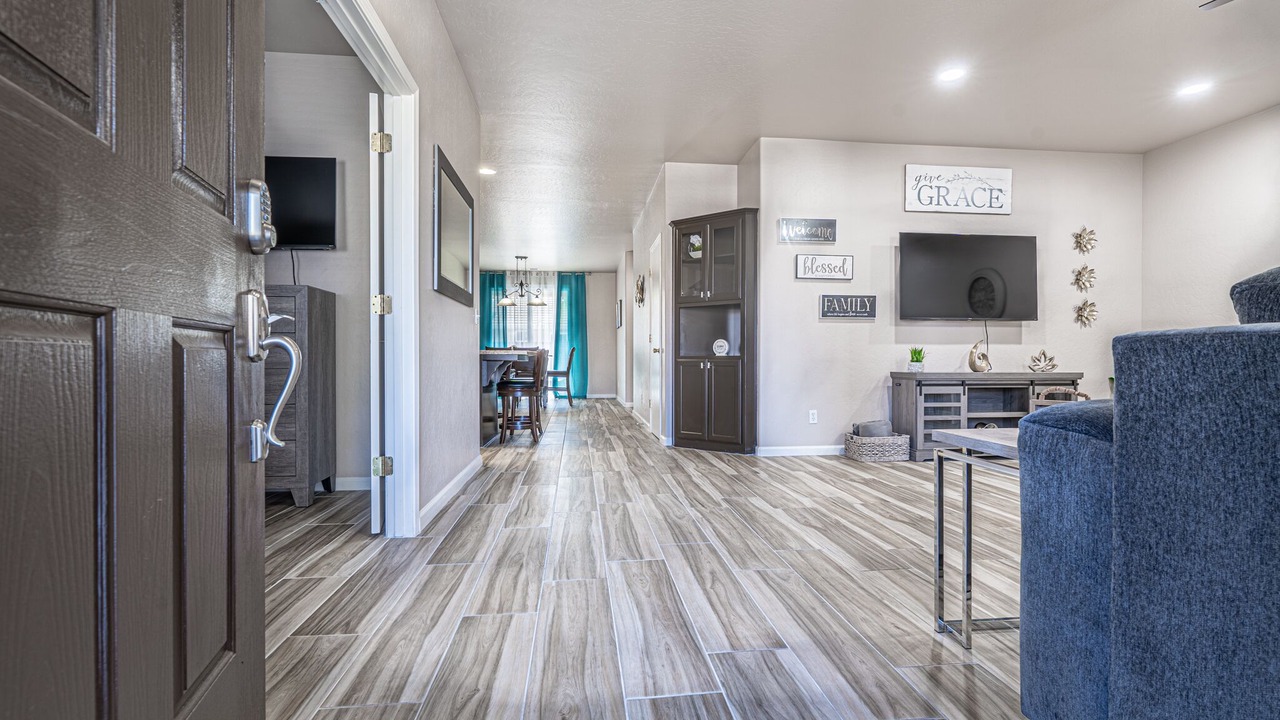 Photo of Livingroom in Raisin