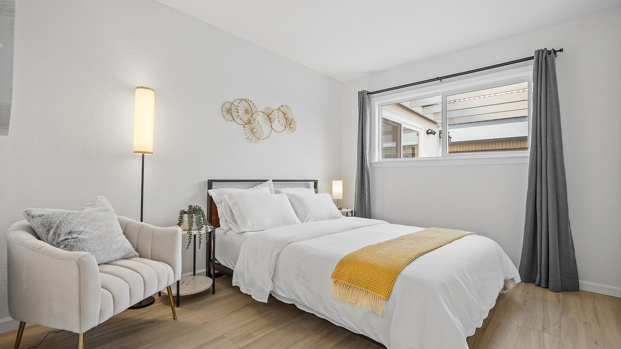 Photo of Bedroom in Fremont