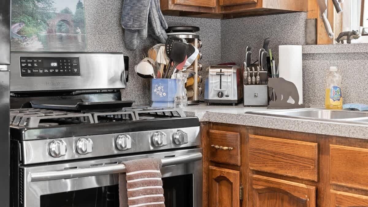 Photo of Kitchen in Sierra Cedars