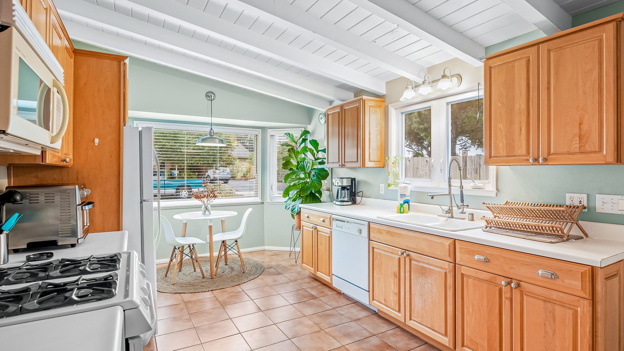 Photo of Kitchen in West Mesa