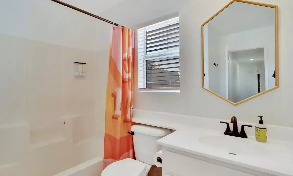 Photo of Bathroom in Coachella