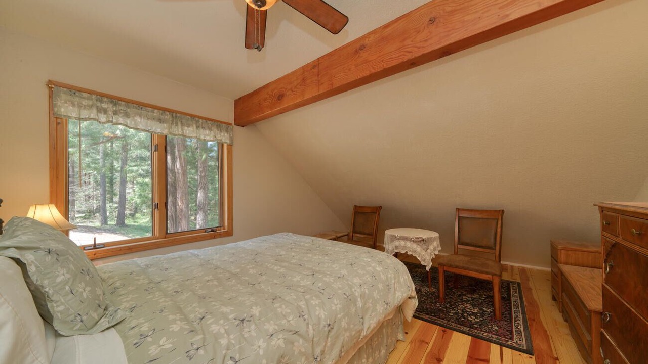 Photo of Bedroom in Quincy