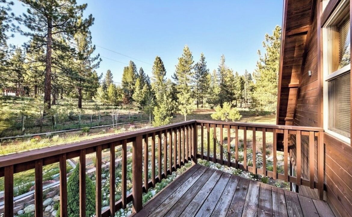 Photo of Patio Balcony in Portola