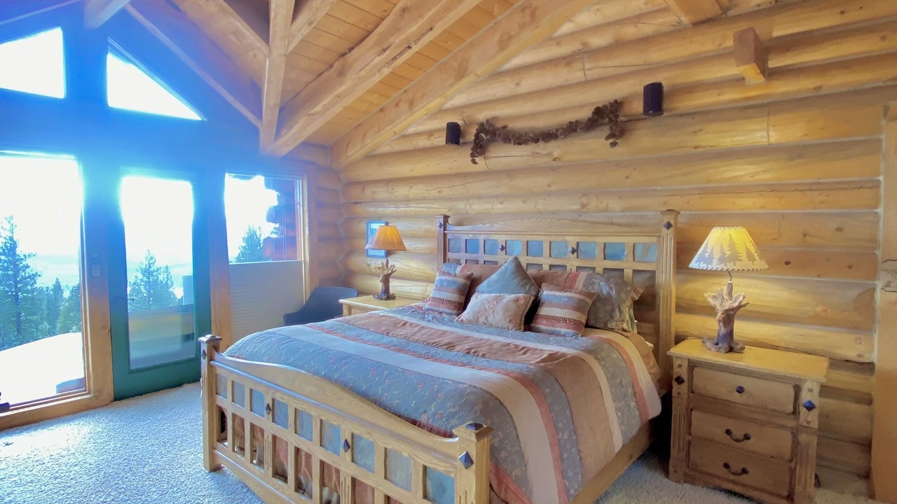Photo of Livingroom in Lake Davis