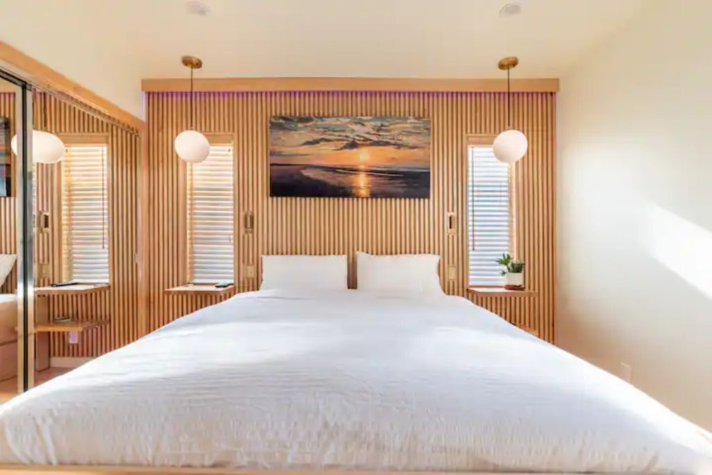 Photo of Bedroom in Belmont Shore