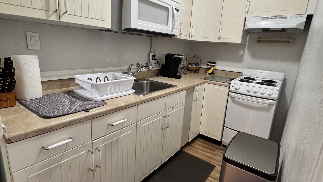 Photo of Kitchen in Tennyson - Alquire