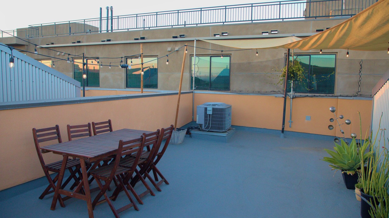 Photo of Outdoor in Silver Lake