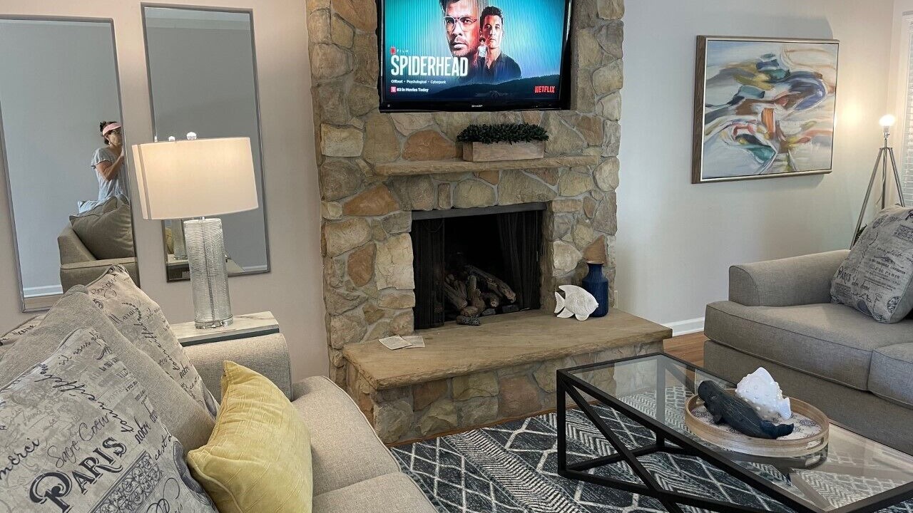Photo of Livingroom in Eastside
