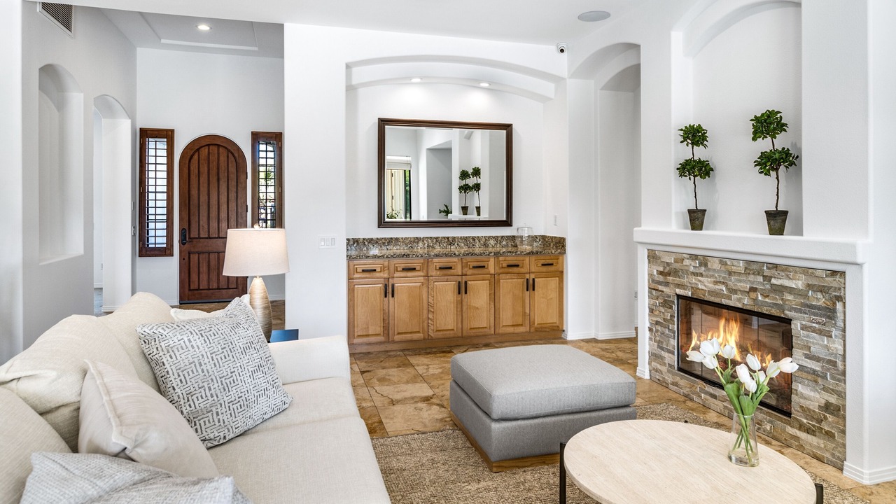 Photo of Livingroom in Palm Desert